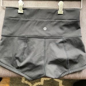 Lululemon high waisted wunder under shorts
